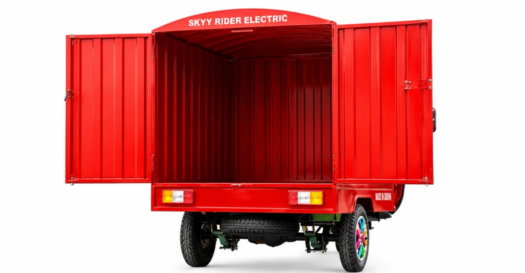 SKYY BOX E-Delivery Van — photo 1 of 4